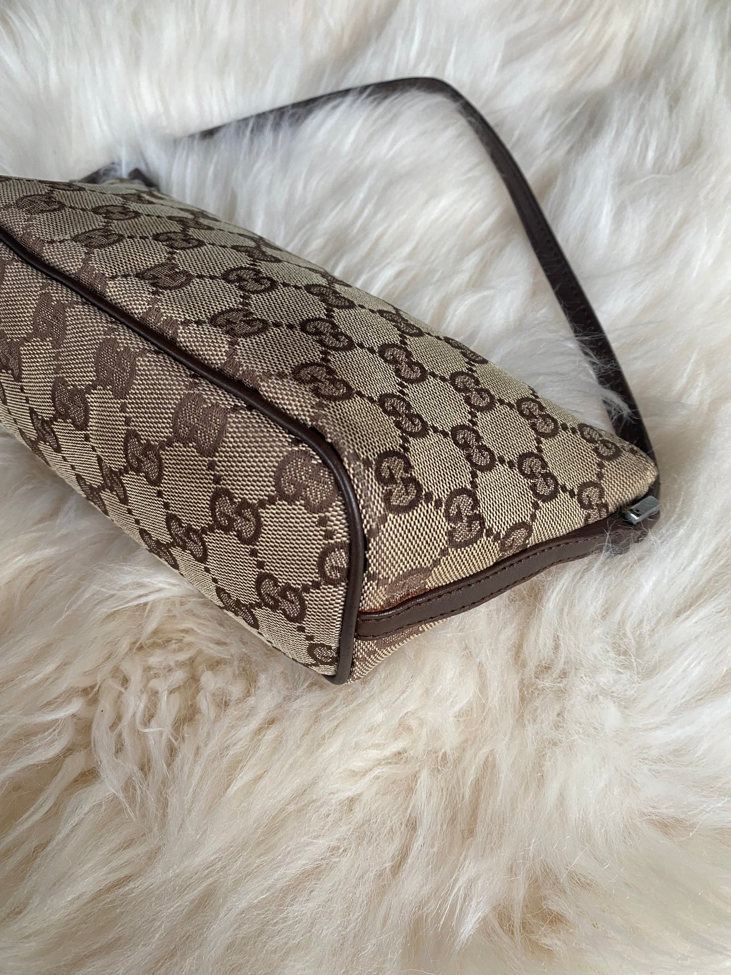 Gucci Boat Pochette Brown