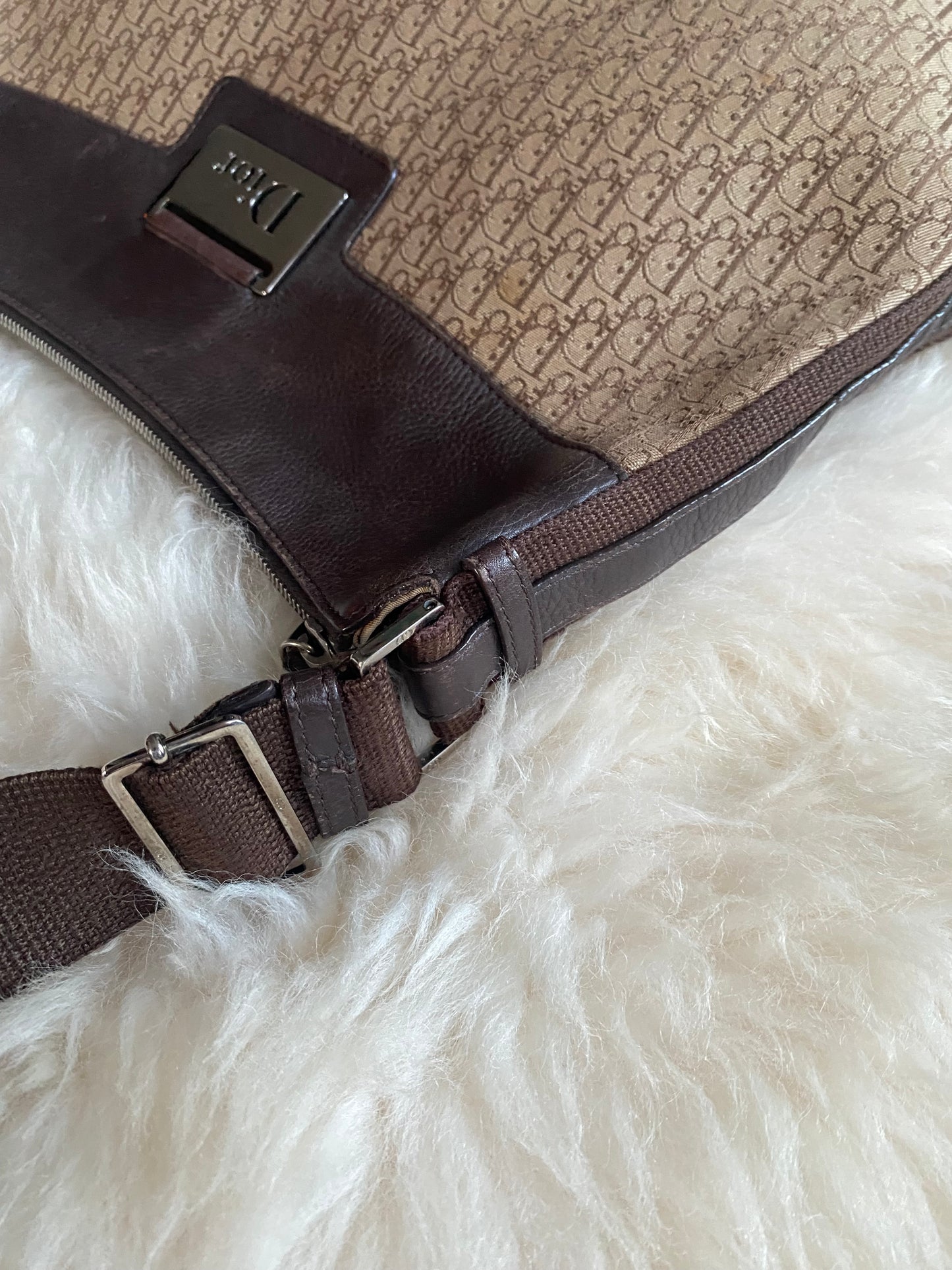 Dior Oblique Diorissimo (Crossbody) Shoulder Bag Brown