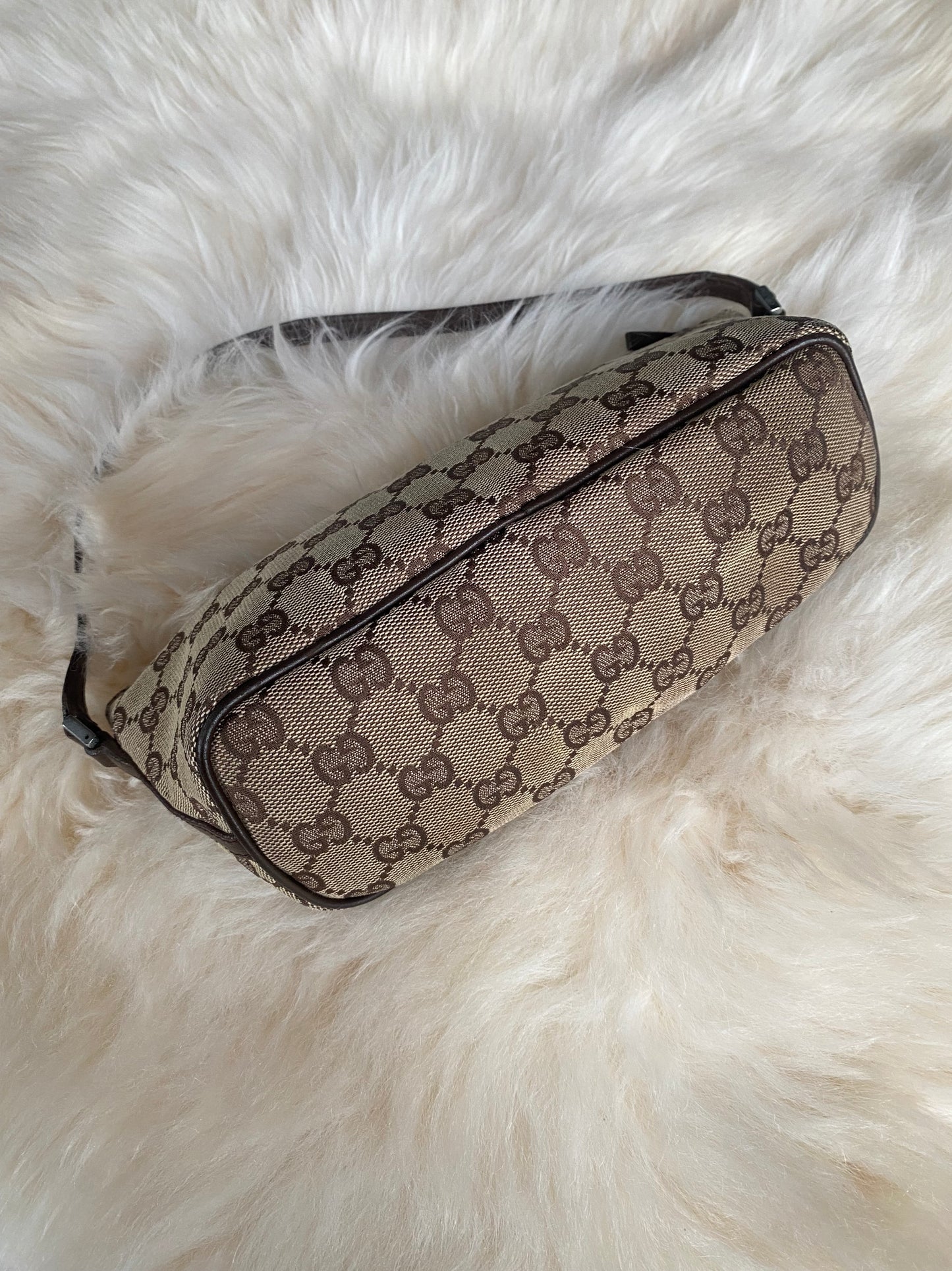 Gucci Boat Pochette Brown
