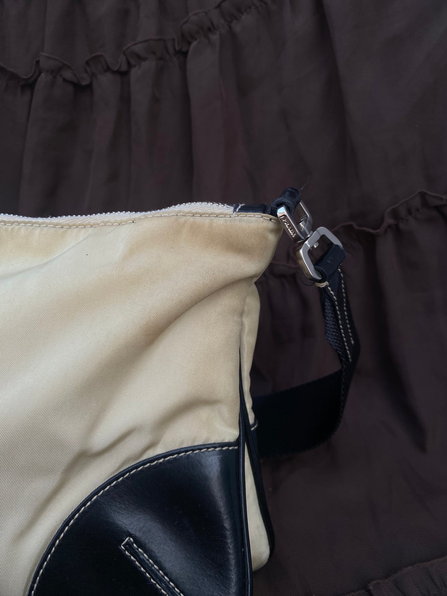 Vintage Prada Tessuto Mini Bag Buckle Shoulderstrap Detail Creme 2003
