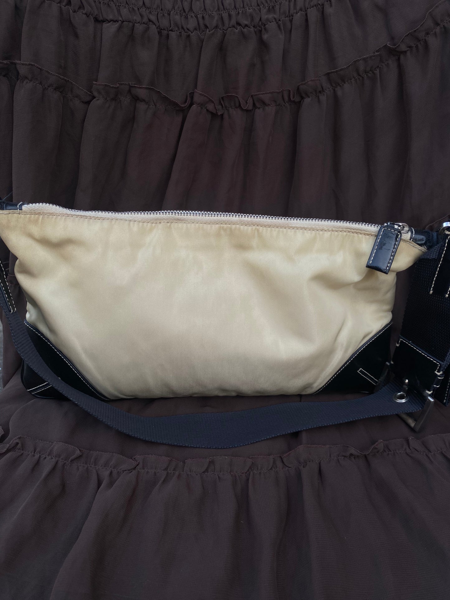 Vintage Prada Tessuto Mini Bag Buckle Shoulderstrap Detail Creme 2003