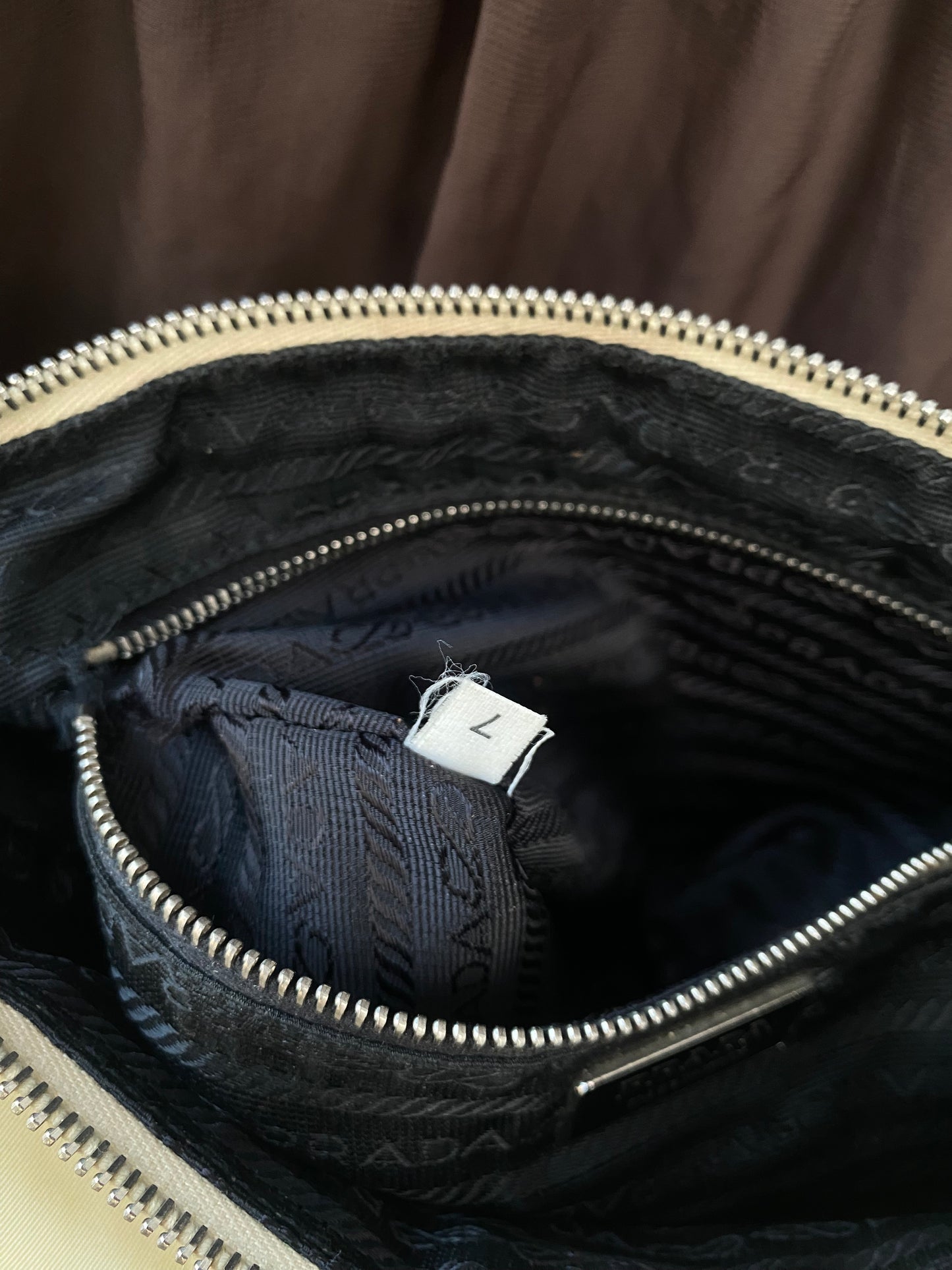 Vintage Prada Tessuto Mini Bag Buckle Shoulderstrap Detail Creme 2003