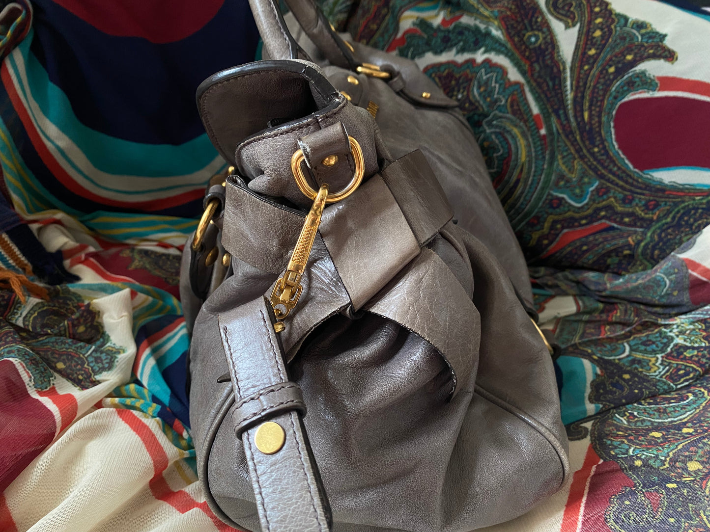 Miu Miu Vitello Lux Bow 2-Way Big Handbag Grey