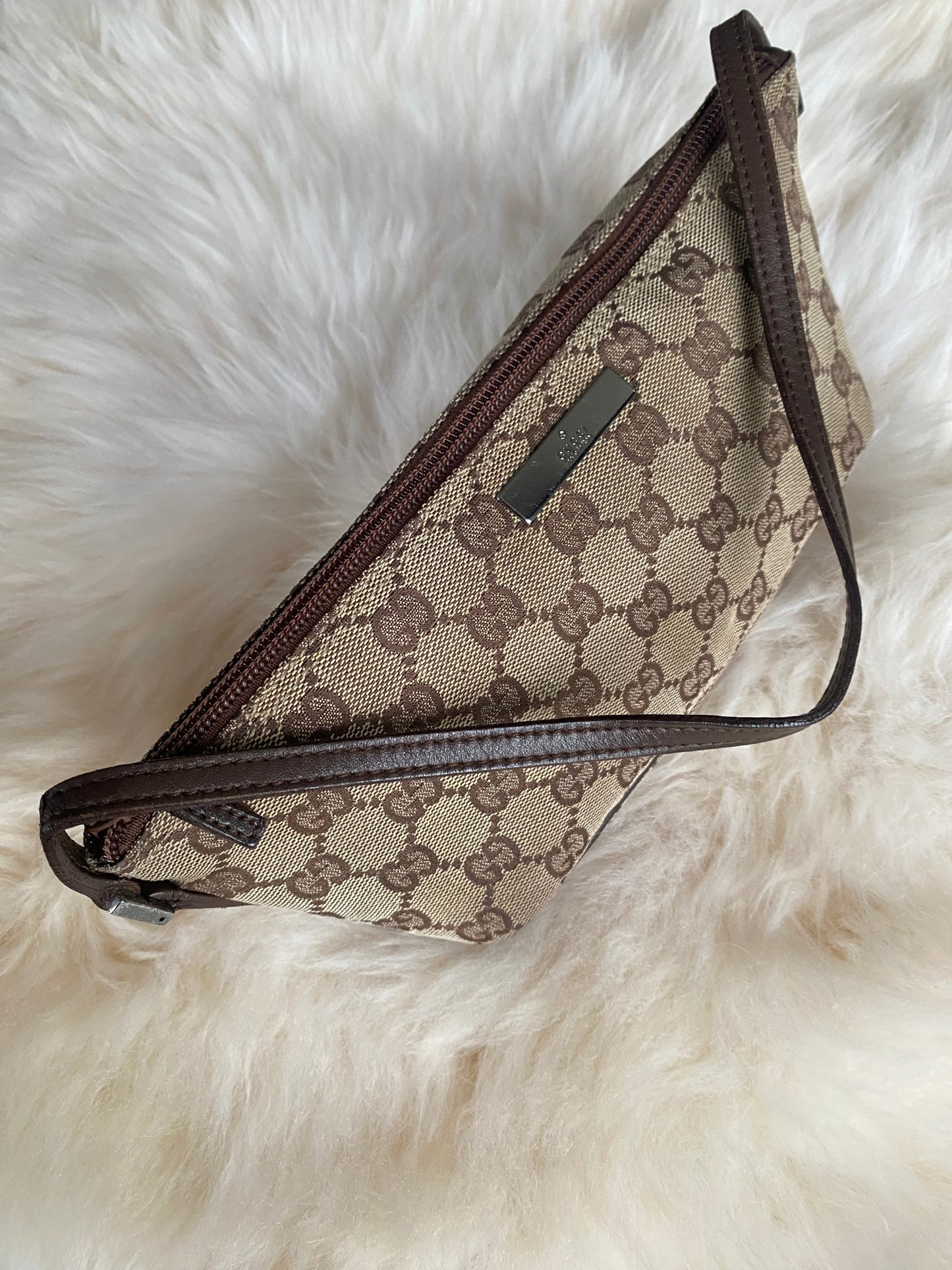 Gucci Boat Pochette Brown
